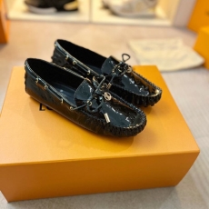 Louis Vuitton Tods Shoes